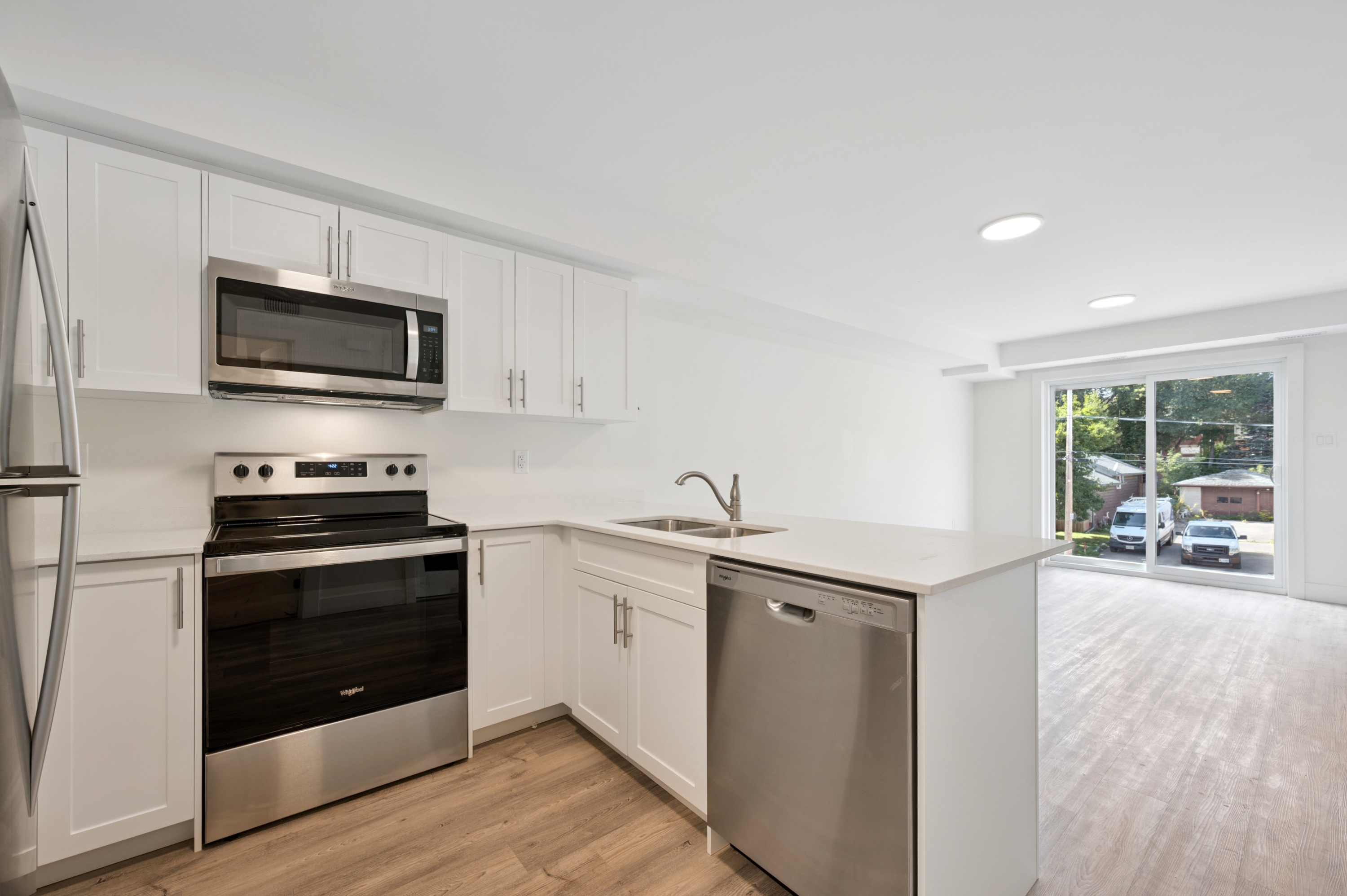 304 Edinburgh Road South - 2